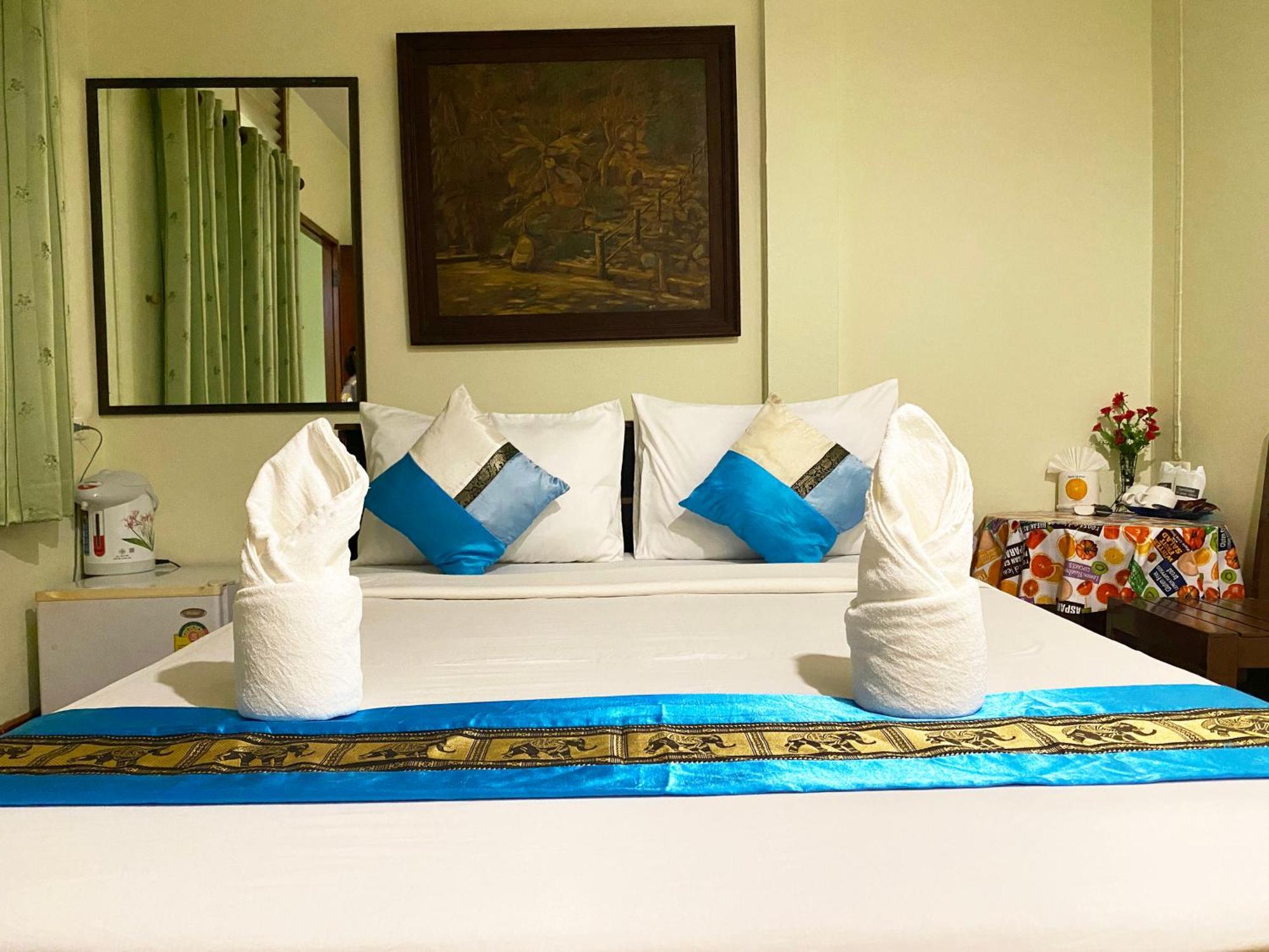 Khaolak Grand City Khao Lak Exterior photo