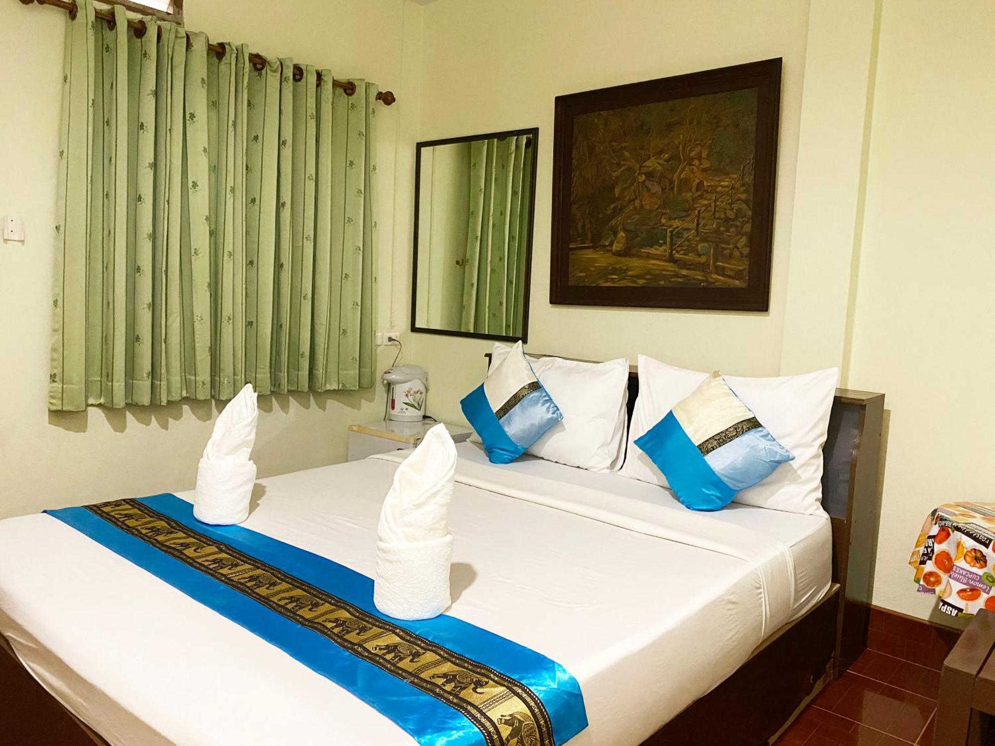 Khaolak Grand City Khao Lak Exterior photo